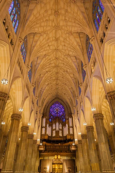 New York Circa Październik 2016 Wnętrze Katedry Patryka Organem Galerii — Zdjęcie stockowe