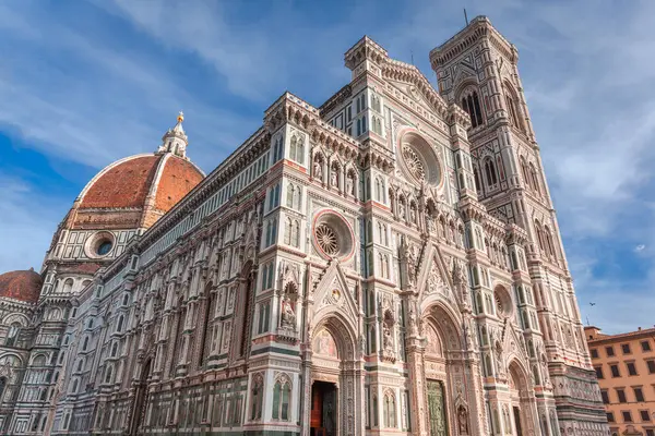 Santa Maria del Fiore Katedrali ve Giotto 'nun Campanile' i, Floransa İtalya