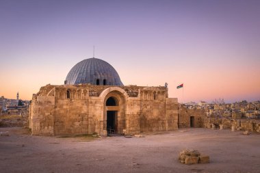 Amman Kalesi, Amman, Amman, Ürdün 'deki Umayyad Sarayı' nın Anıtsal Kapısı