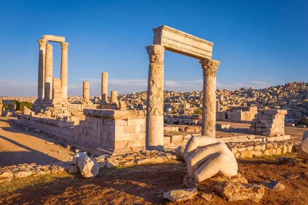 Świątynia Herkulesa Dłoń Cytadela Ammana Jordania — Zdjęcie stockowe