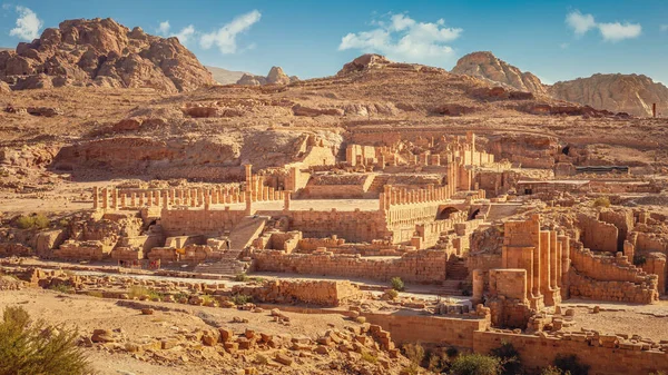 Ürdün Merkezi Petra Nın Büyük Arkeolojik Mimari Komplekslerinden Biri Olan — Stok fotoğraf