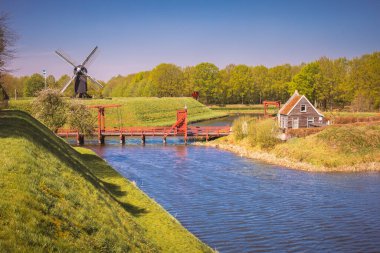 Hollanda Bourtange Kalesi, Bourtange Kalesi 'nin hendeği.