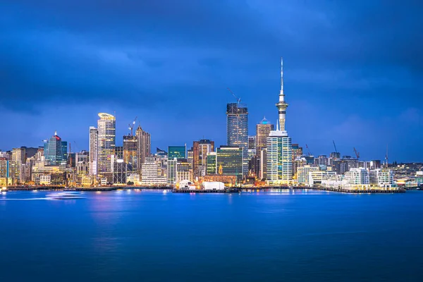 Skyline Von Auckland Zur Blauen Stunde Auckland Neuseeland — Stockfoto