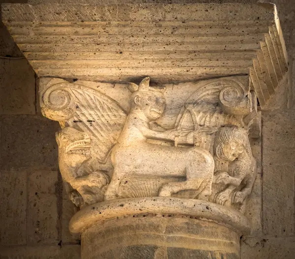 Coluna Capital Abadia Sant Antimo Toscana Itália — Fotografia de Stock