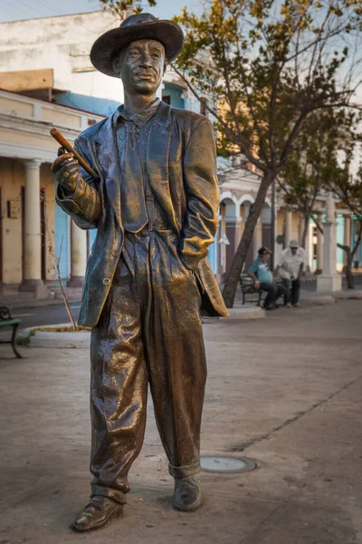 古巴著名歌手Benny More的雕像 出生于古巴西恩富戈斯市帕索德尔普拉多的Cienfuegos地区 — 图库照片