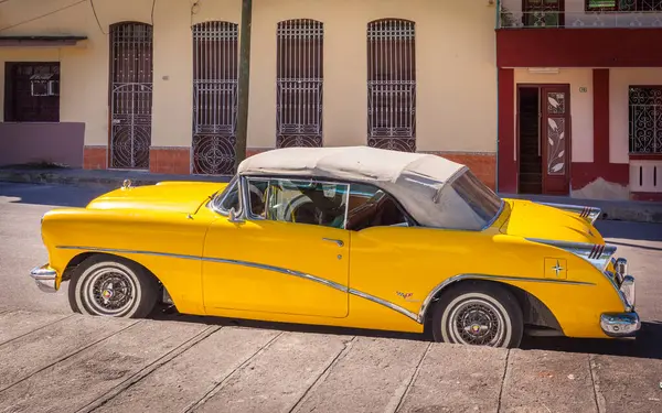 Vacker Vintage Bil Parkerad Santa Clara Kuba Stockfoto