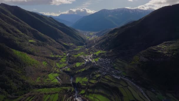 Spanya Nın Bask Bölgesi Ndeki Bir Köyde Insansız Hava Aracı — Stok video
