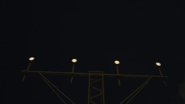Widoczna Dołu Płaszczyzna Leci Nocą Światła Nawigacyjne Podwozie Widoczne Światła — Wideo stockowe