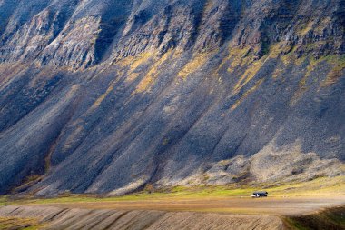 Svalbard 'ın inanılmaz doğası ve manzarası