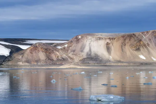 Natura Paesaggio Incredibili Delle Svalbard — Foto Stock