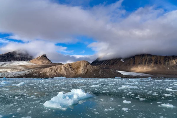 Increíble Paisaje Con Glaciares Témpanos Verano —  Fotos de Stock