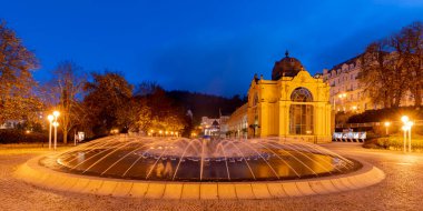 Şehirdeki en ünlü nesne, şarkı söyleyen çeşme.