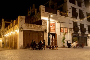 Eski şehrin sokaklarında