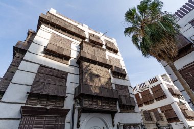 Eski şehrin sokaklarında