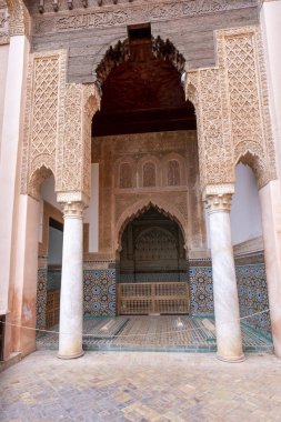 Saadian Mezarları, Kasbah Camii 'nin güney tarafında yer alan Marakeş, Fas' ta bulunan tarihi bir kraliyet mezarlığıdır..