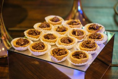 Pasta kek doğum günü partisi partileri tatlılar 