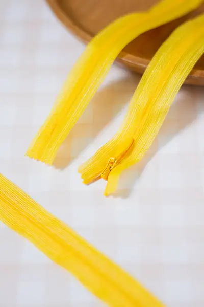 Modern Yellow Zipper Mockup Aesthetic Composition — Stock Photo, Image