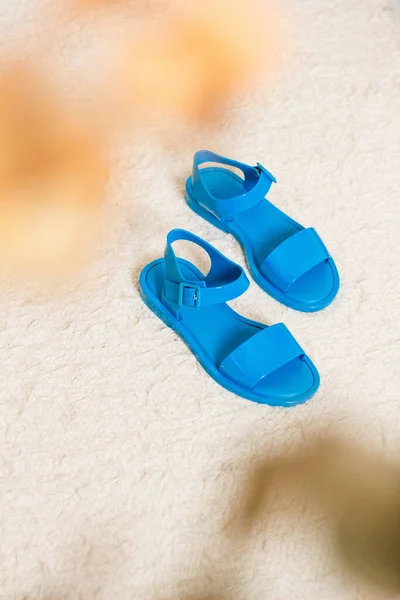 Zapatillas Azules Verano Aisladas Sobre Fondo Concepto Moda — Foto de Stock