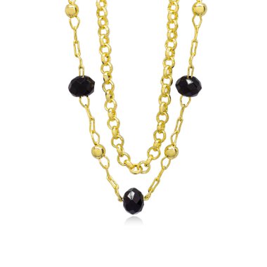 Beyaz arka planda izole edilmiş lüks kolye.