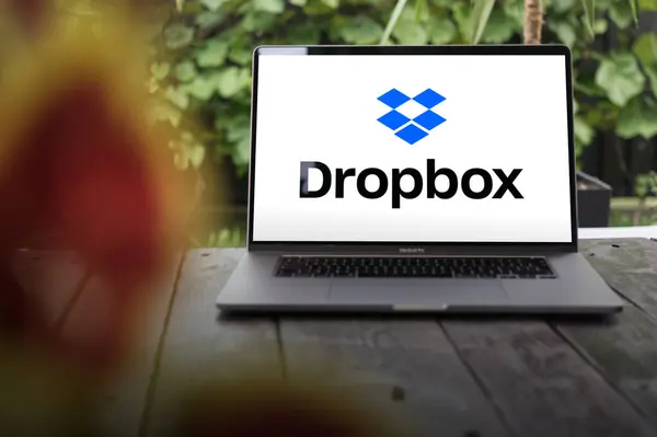 Wroclaw Polen September 2023 Das Dropbox Logo Ein Dateihosting Dienst — Stockfoto