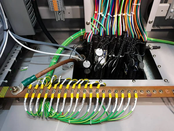 Installazione Cavi Elettrici Controllo Terminazione Cablaggio Interno — Foto Stock
