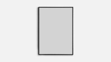 Beyaz duvarda üzerinde boş kağıt olan siyah dikdörtgen resim çerçevesi. Görüntüyü bu çerçeveye yerleştirebilirsiniz. İç mekan fotoğrafı. Resim, poster, fotoğraf. Daireni modern bir şekilde dekore et. Yer Tutucu