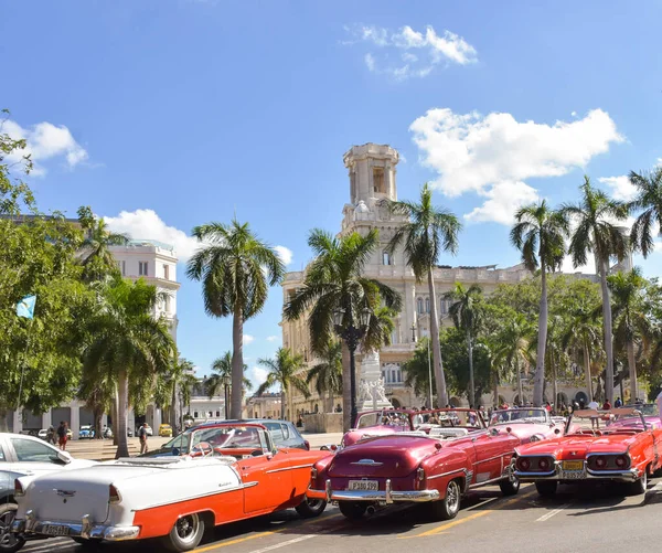 Hawana Kuba Stary Samochód Czasowy Styl Retro — Zdjęcie stockowe