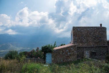 Manzara manzarası, kırsal kilise Calvi, Korsika, Fransa