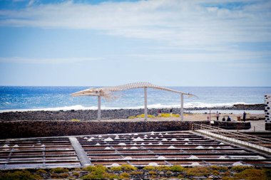 Salinas, Lanzarote, Kanarya Adaları, İspanya 'da tuz buharlaşma göletleri