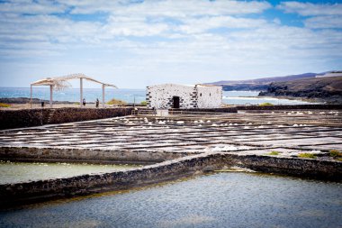 Salinas, Lanzarote, Kanarya Adaları, İspanya 'da tuz buharlaşma göletleri