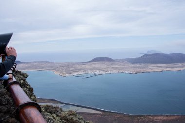İspanya 'nın Kanarya Adaları' ndaki Lanzarote Adası 'ndaki volkanik manzara
