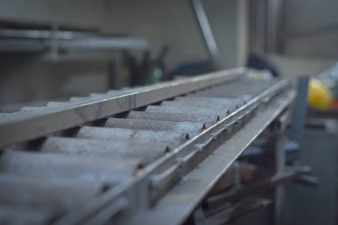 Makedonya 'nın Kocani kenti yakınlarındaki alet ve makineli sanayi atölyesi