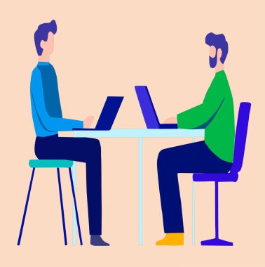 Ofiste dizüstü bilgisayarla çalışan iki adam. Meslektaşlar masalarında oturup bilgisayar üzerinde çalışıyorlar. Takım çalışması konsepti. Düz biçim vektör illüstrasyonu.