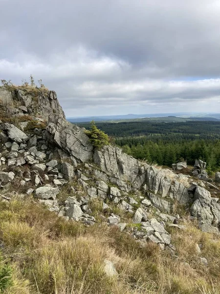 Dağların güzel manzarası