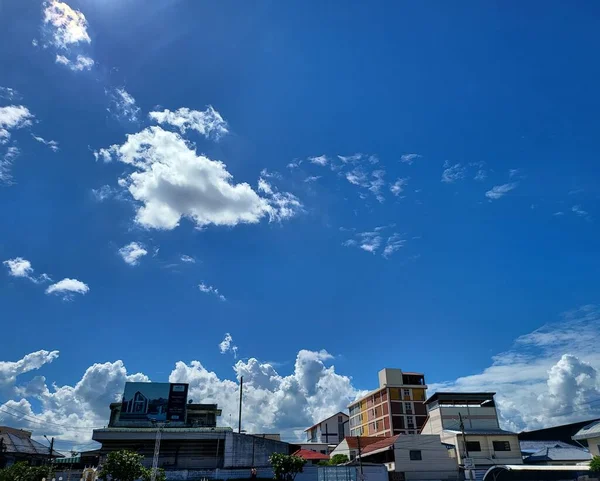 Μπλε Του Ουρανού Στην Ταϊλάνδη — Φωτογραφία Αρχείου