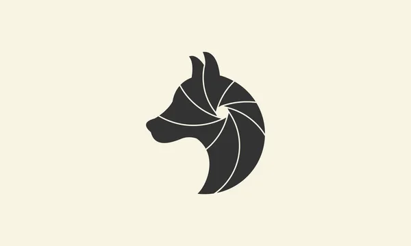 Silhueta Cão Logotipo Lente — Vetor de Stock