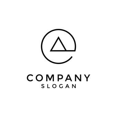 siyah küçük e logo kombinasyonu bir üçgen ile.