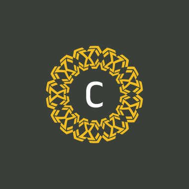 C harfi madalyon amblemi ilk halka rozet logosu