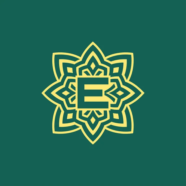 Amarillo Verde Moderno Elegante Letra Inicial Logo Estético Floral Simétrico — Archivo Imágenes Vectoriales