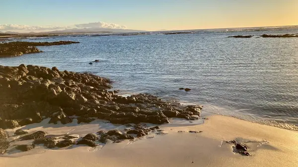 Fuerteventura sahilinde akşam atmosferi