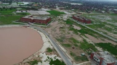 Lahore Şeyhupura Pakistan 'daki M2 insansız hava aracı DJI ile 09 Temmuz 2023' te ülkenin havadan görünüşü.