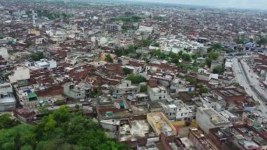 Küçük şehir Şeyhupura Pakistan 'ın 09 Temmuz 2023' teki en iyi manzarası.