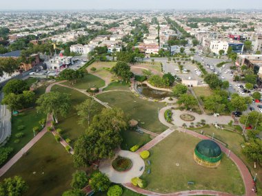 Pakistan 'ın Lahor şehrinde Bahriye' nin yüksek açılı yerleşim alanı