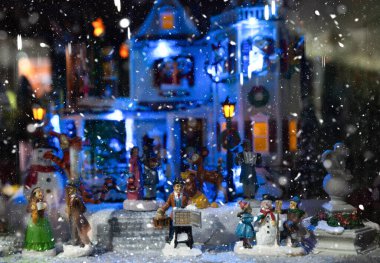 karlı bir kış sahnesi