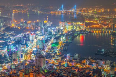 Busan, Güney Kore gece görüşü