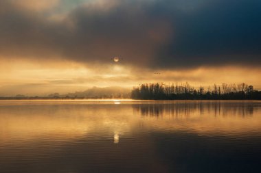 Kore 'de Junam Barajı Kış Gündoğumu Sahnesi