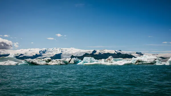 Kajak Islandu Vedle Ledovcového Ledovce Kvalitní Fotografie — Stock fotografie
