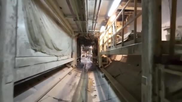 Tunnelier Intérieur Machine Perçage Des Travaux Assemblage Segments — Video