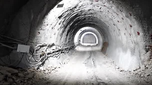 Metro Tünelinde Natm Metoduyla Kazı Çalışması — Stok video