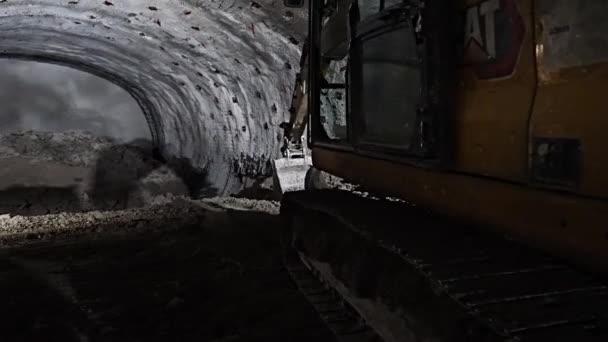 Brytningsarbeten Med Natm Metoden Tunnelbanetunneln — Stockvideo